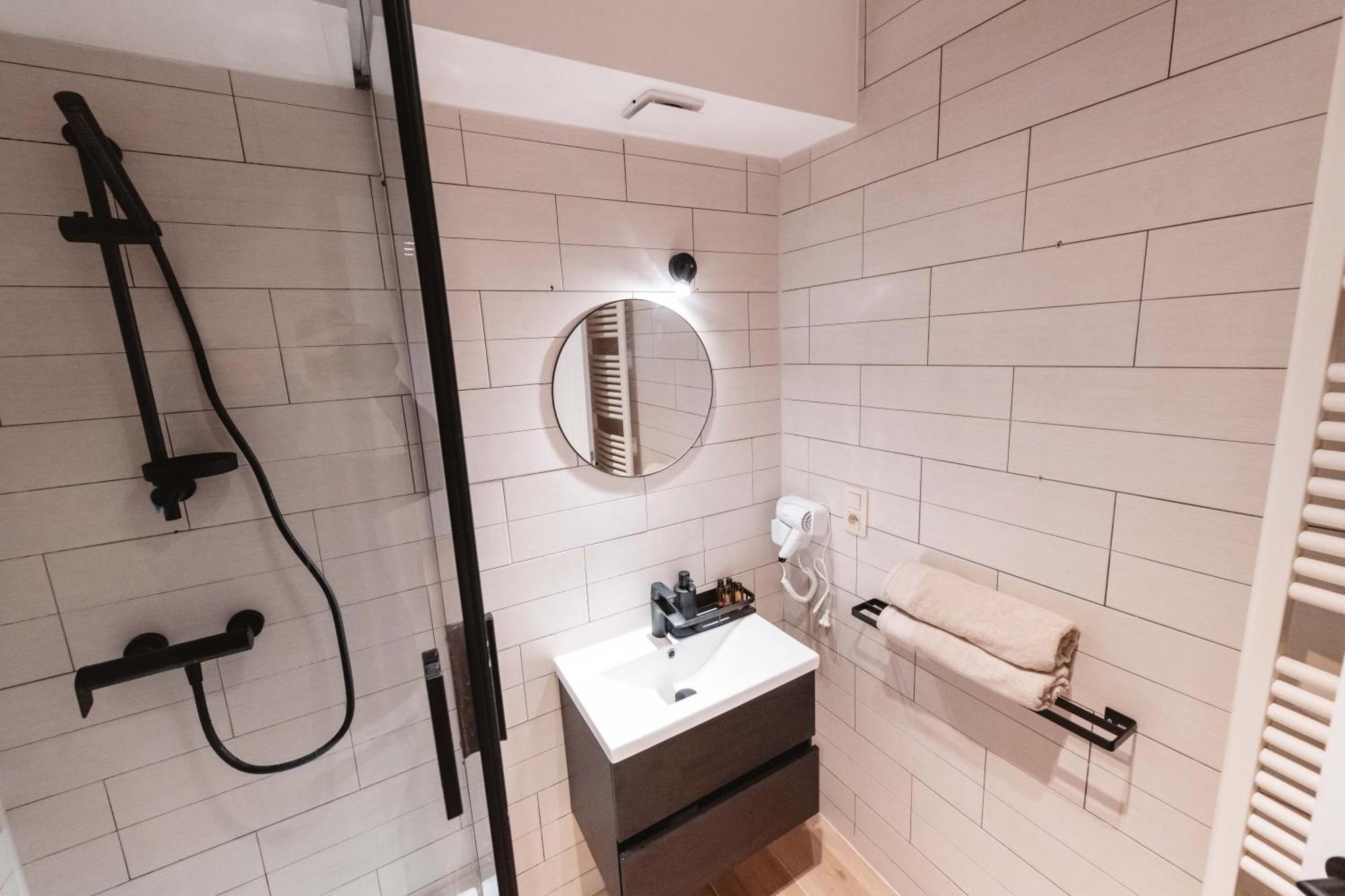 K-Suites Brussels Ngoại thất bức ảnh
